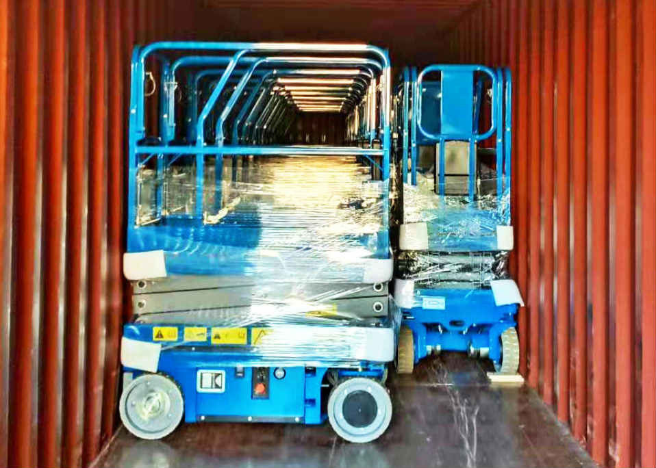 Tight Access Aerial Work Platform With Lifting Height 5.9m Electric Drive